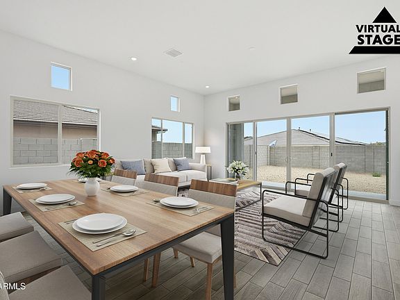 3rd image of 21477 W MEADOWBROOK Avenue