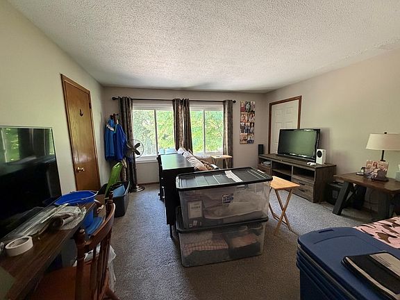 2nd image of 1247 167th Ave NE