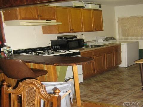 1st floor kitchen