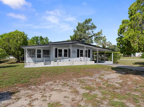 8199 Modena Ave, Brooksville, FL 34613