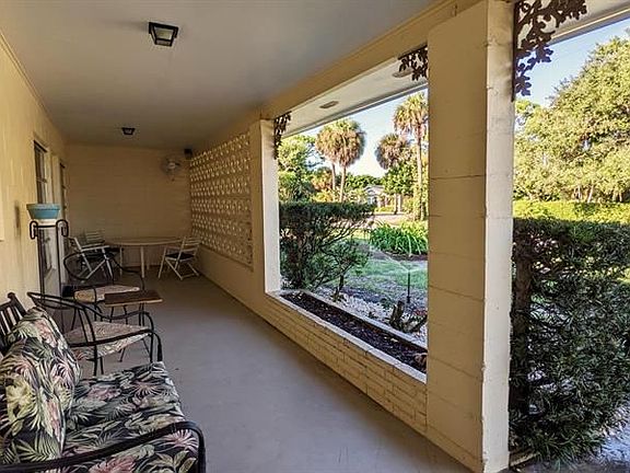 3rd image of 1137 NE Kubin Ave