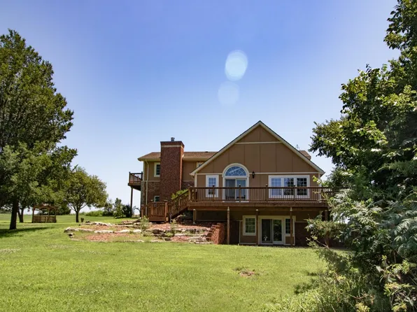 1677 E 120th Ave N, Mulvane, KS 67110