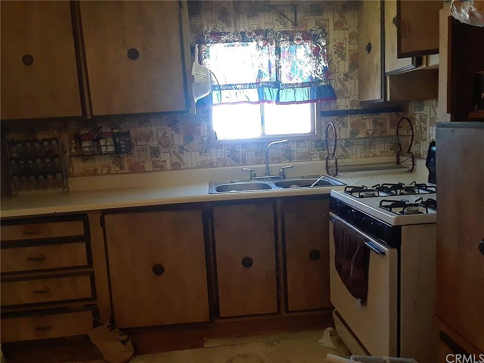1st image of 41255 Dogwood St