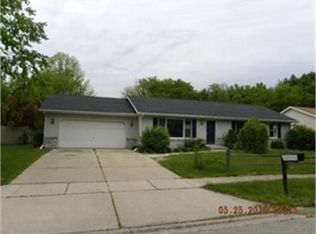 1535 Maryland Ct, Belvidere, IL 61008