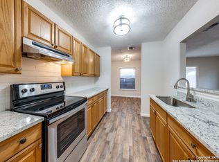 7126 Spring Morning St, San Antonio, TX 78249