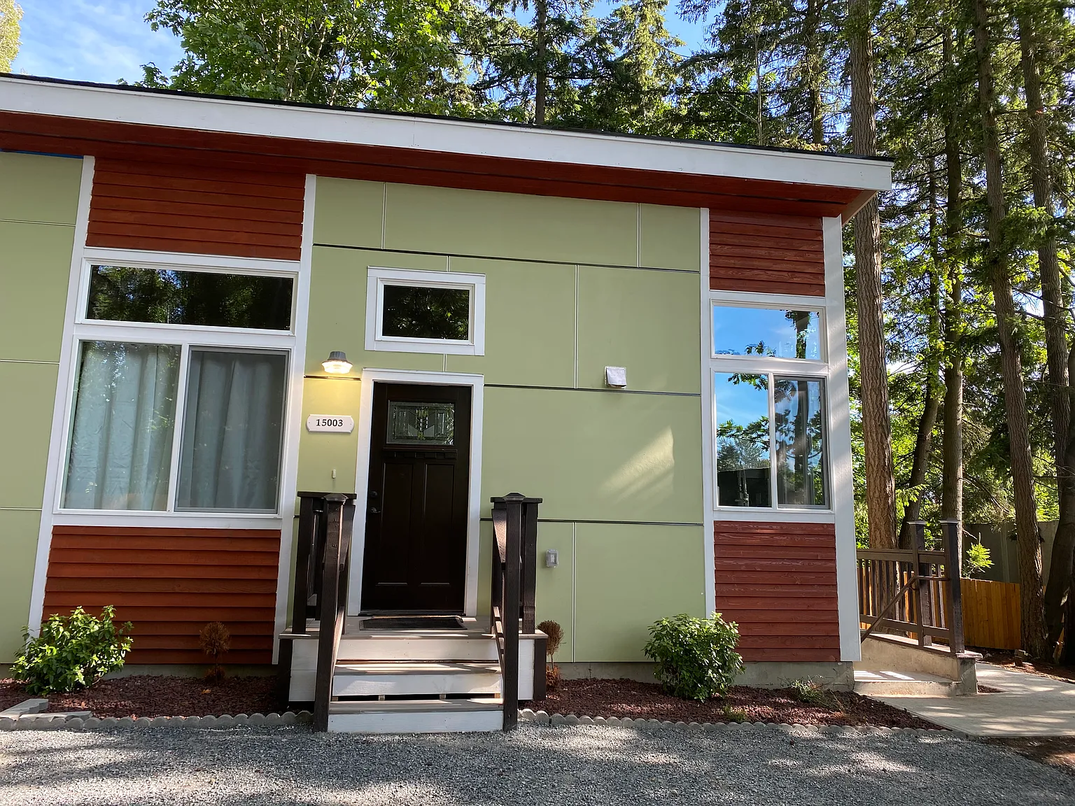 2 bed, 900 sqft, $4,500 — Photo 1