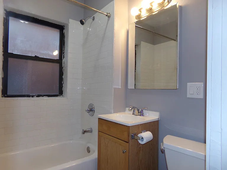 3604 W Sunnyside Ave #2 — Photo 4