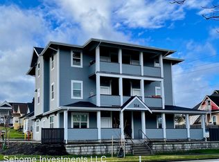 514 E Chestnut St #302, Bellingham, WA 98225