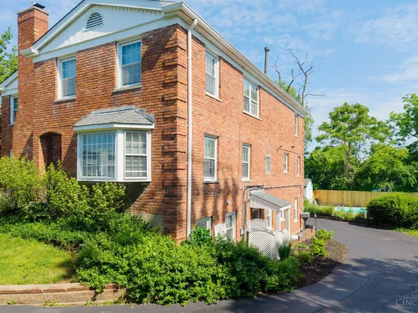 1110 Springfield Pike APT 15, Wyoming, OH 45215