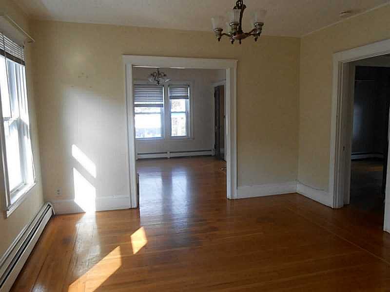 2nd image of 712 East Ave