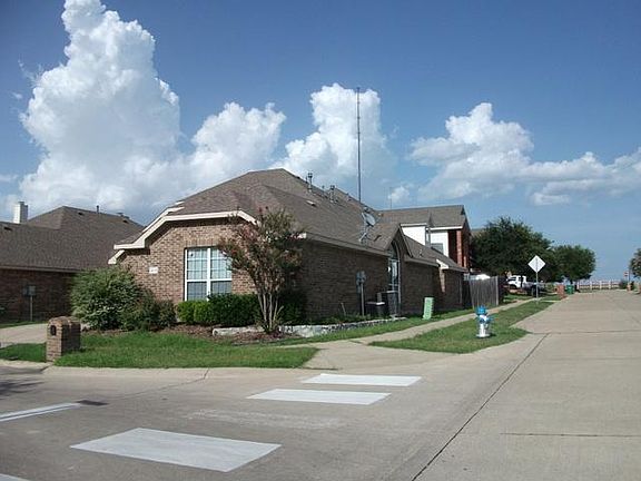 2nd image of 4713 Dunes Dr