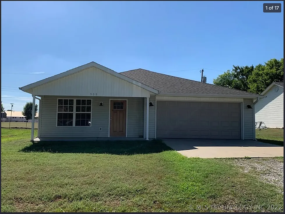 908 Cherry Loop - 1 — Photo 1