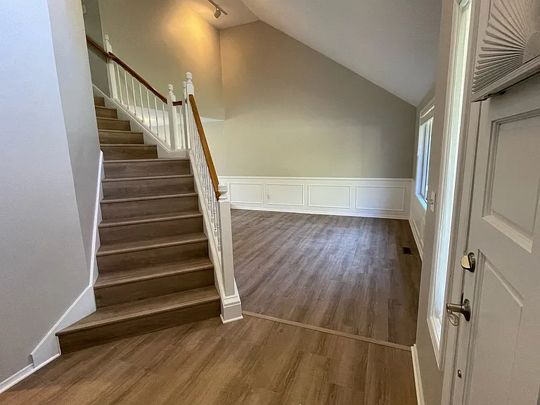 11613 SE 77th Pl — Photo 6