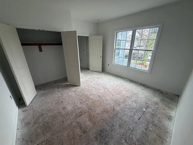 15 W 11th St — Photo 10