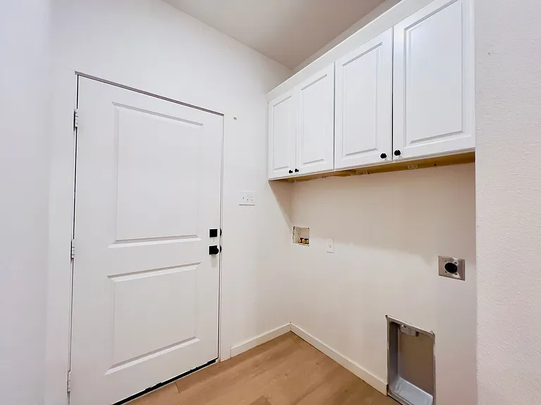 5813 Urbana Pl — Photo 13