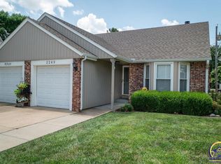 2249 SW Westport Sq, Topeka, KS 66614