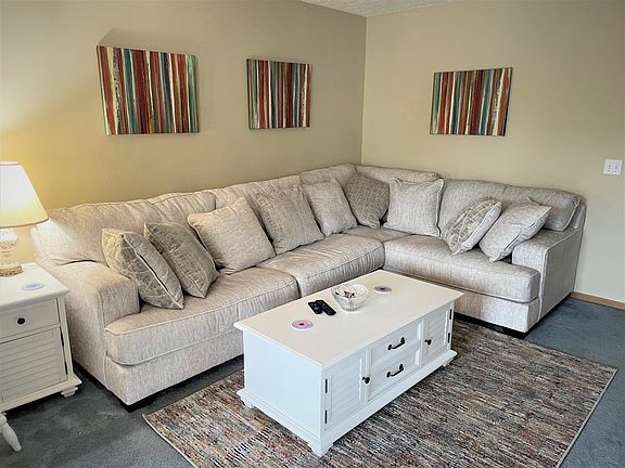 3rd image of 709 Millcrest Dr #709