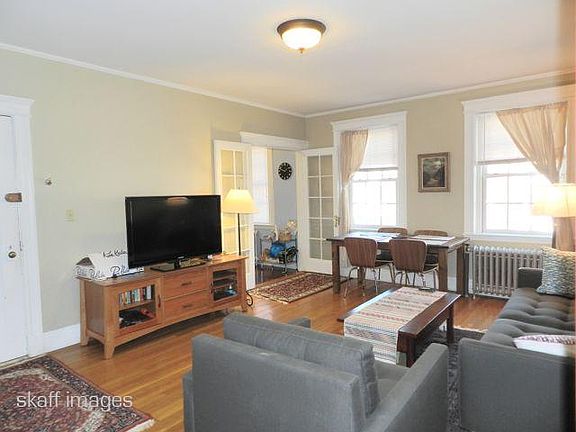 3rd image of 860 Massachusetts Ave #848-11