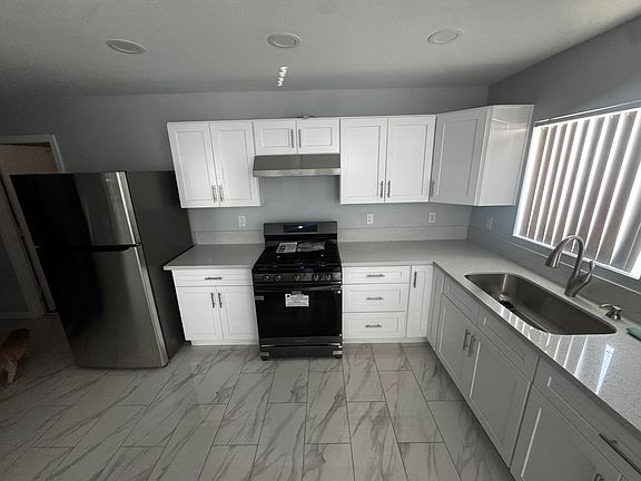 5th image of 6924 Cobblestone Ave