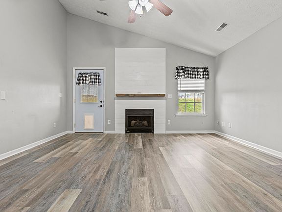 4th image of 243 Harmony Ridge Dr