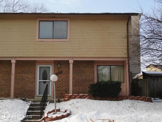 1st image of 7621 Woodbine Dr