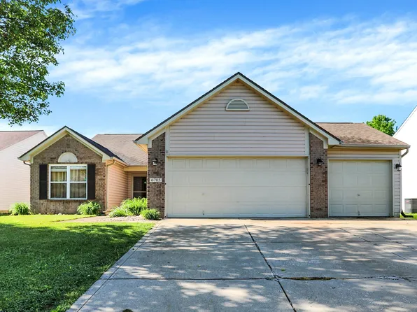 6705 Southern Cross Dr, Indianapolis, IN 46237