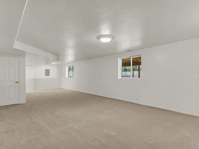 1468 W Flint Meadow Dr — Photo 26