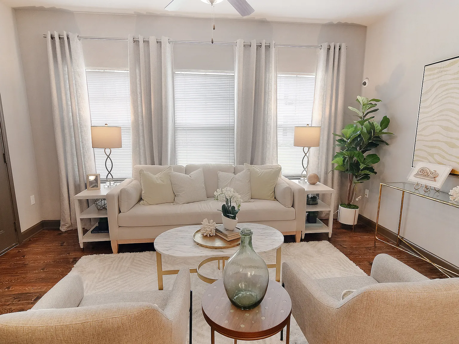 Kingston Crossing Apartment Homes — Photo 1