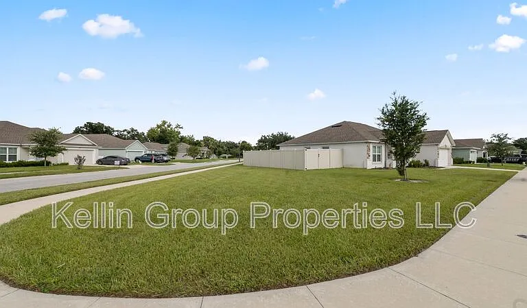 4762 Drake Ave — Photo 5