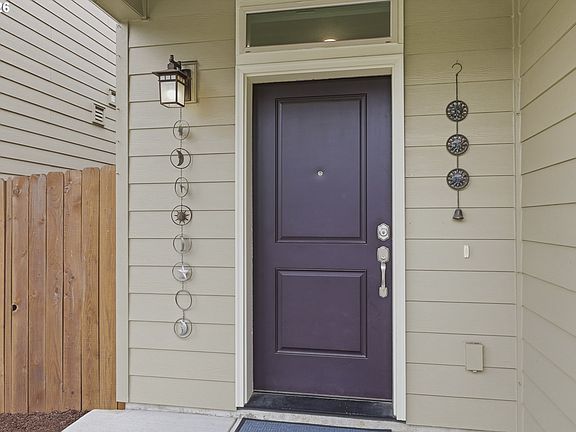 3rd image of 7417 NE 33rd Ave