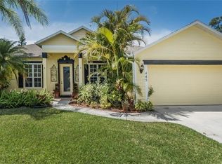 445 25th Ave SW, Vero Beach, FL 32962