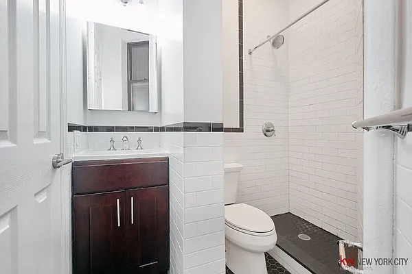 Rented by Keller Williams NYC | media 19