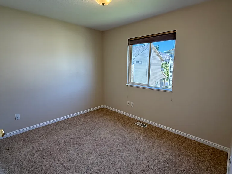 4753 E Kaylee Ct — Photo 9