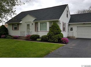 234 Ripplewood Dr, Rochester, NY 14616