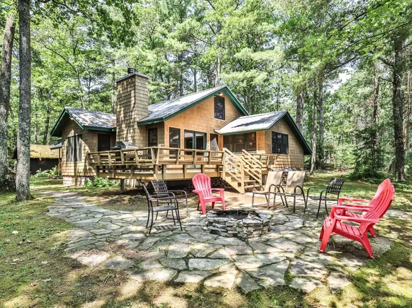 6136 Oak Grove Ln, Manitowish Waters, WI 54545