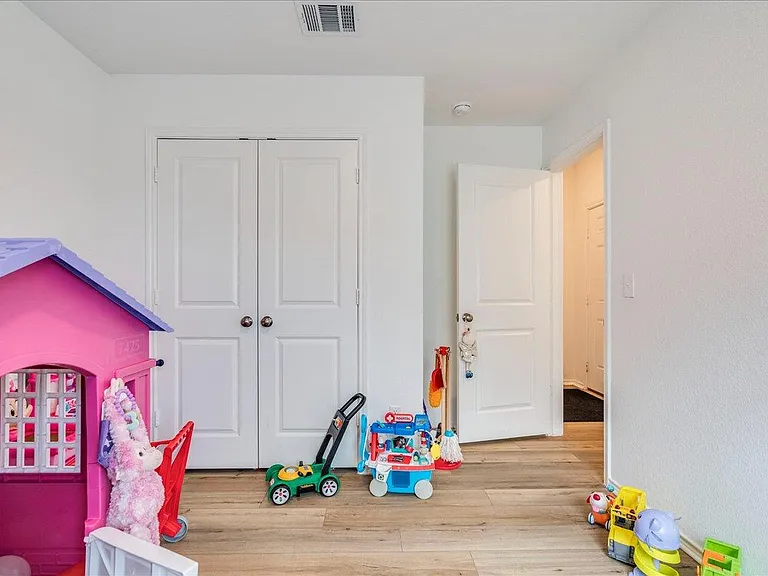 389 Salt Springs Rd — Photo 22