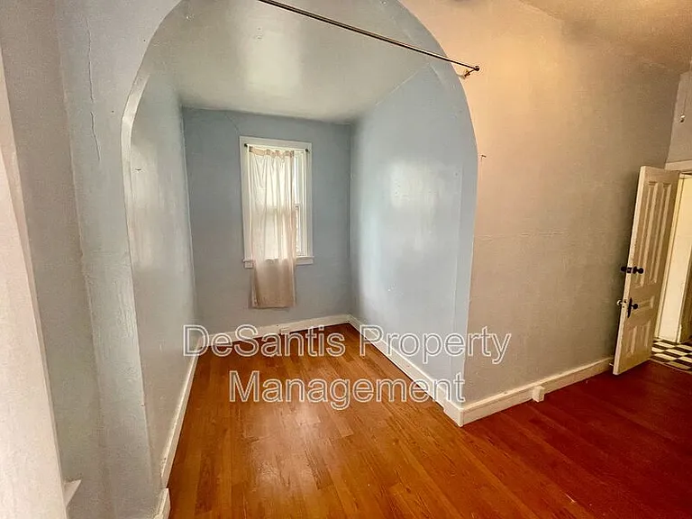 5498 Hays St #1 — Photo 8