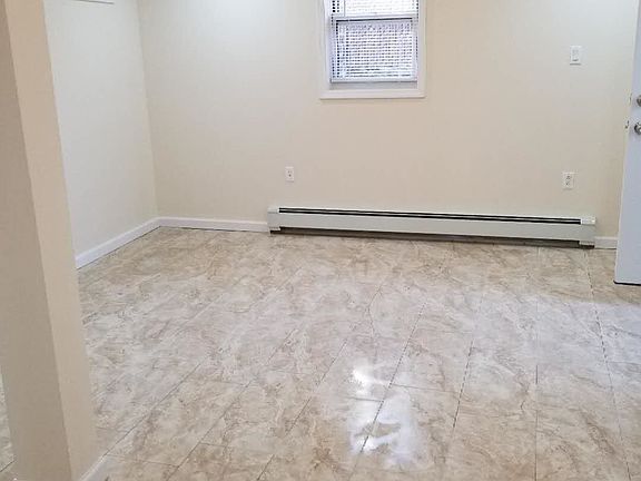 4th image of 62 Milton Ave