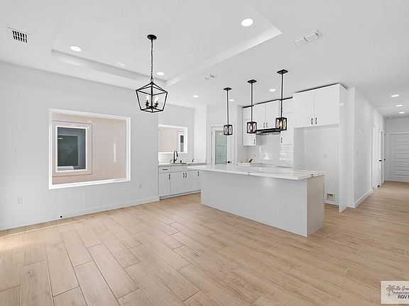4th image of 6319 Lancelot Dr