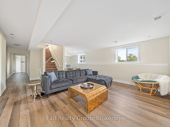 2nd image of 20858 Loyalist Pkwy