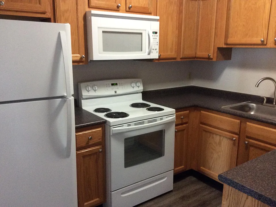 Elms kitchen