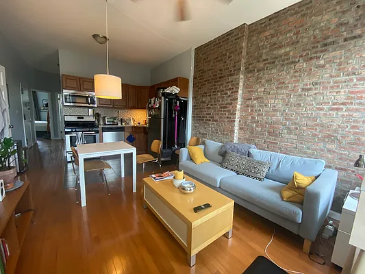 Rented by Compass | media 1