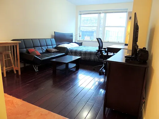 Rented by J Misrahi Realty Corp | media 24