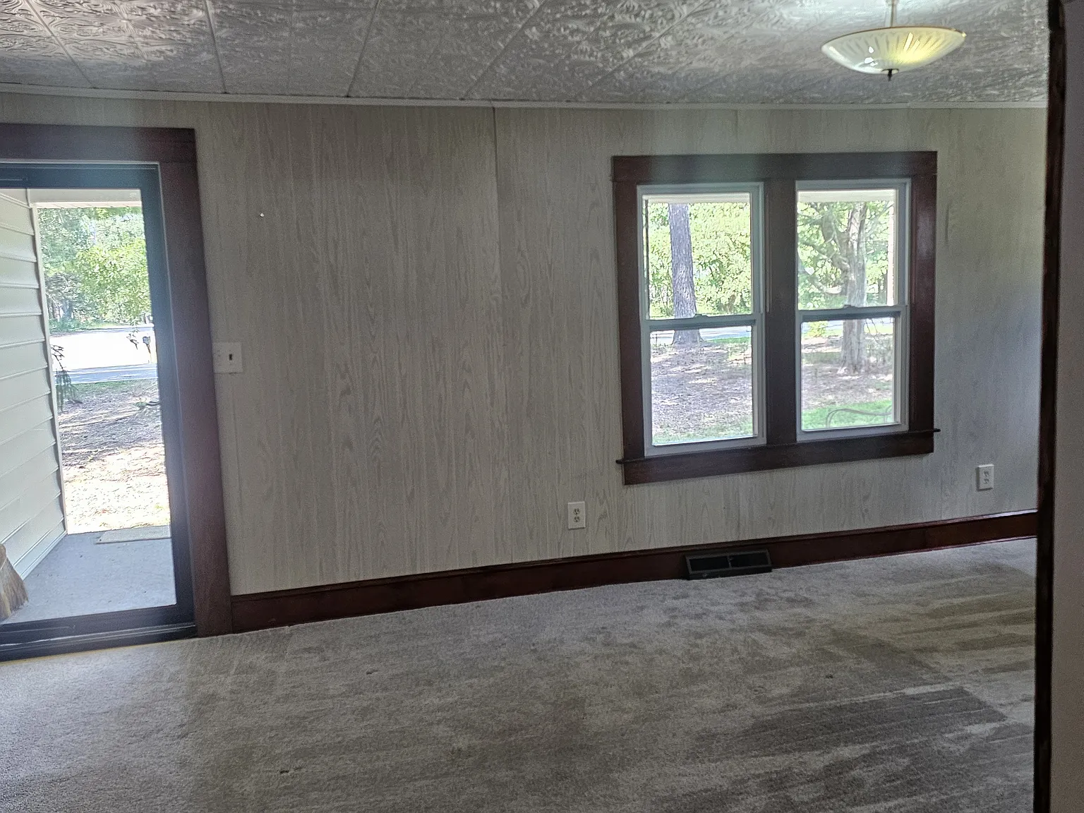 2 bed, 1824 sqft, $1,800 — Photo 4