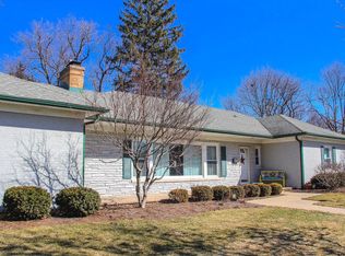 103 W Harrison Ave, Wheaton, IL 60187