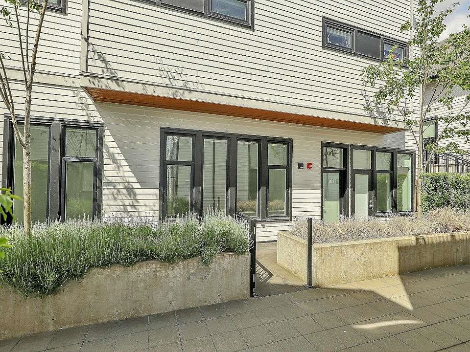 1st image of 1306 Laval Sq #103