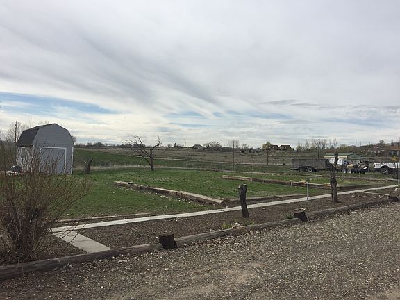 Lg garden area 2/shed