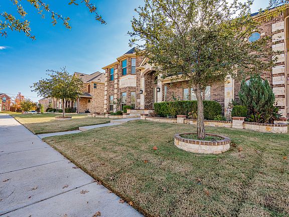 3rd image of 12545 Belmeade Dr