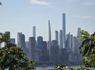 7430 John F Kennedy Blvd E #4A, North Bergen, NJ 07047