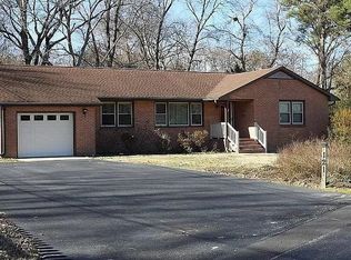 121 Terrell Rd, Newport News, VA 23606